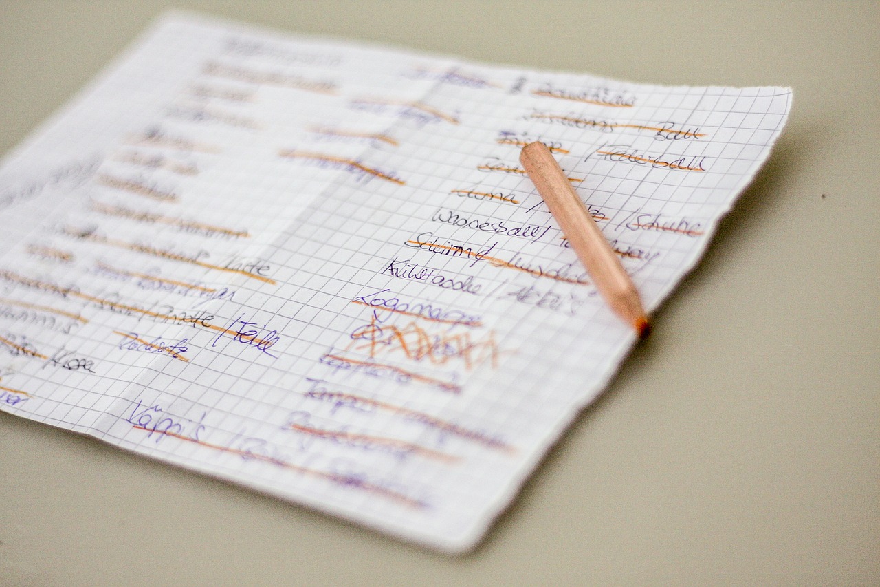 kintone(キントーン)の標準機能でアンケートは作れますか?