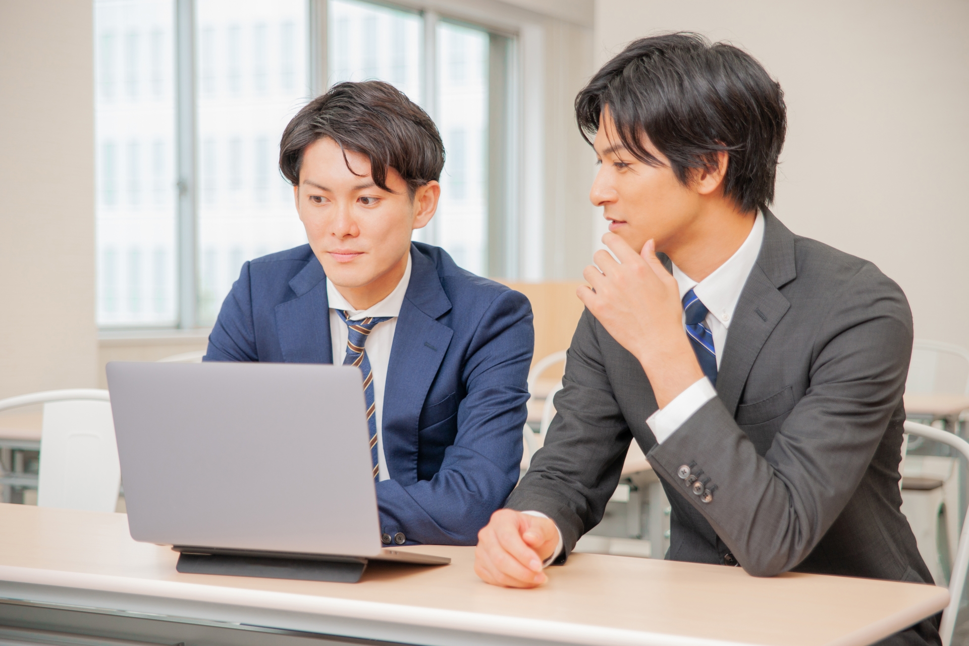 エクセルの顧客管理で使える便利な5つの機能